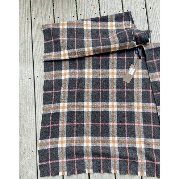 Modena Plaid Blanket Poncho One Size Gray Pink Orange Frayed NWT - Picture 9 of 11